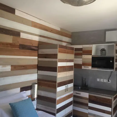 Melangel * Mykonos Town